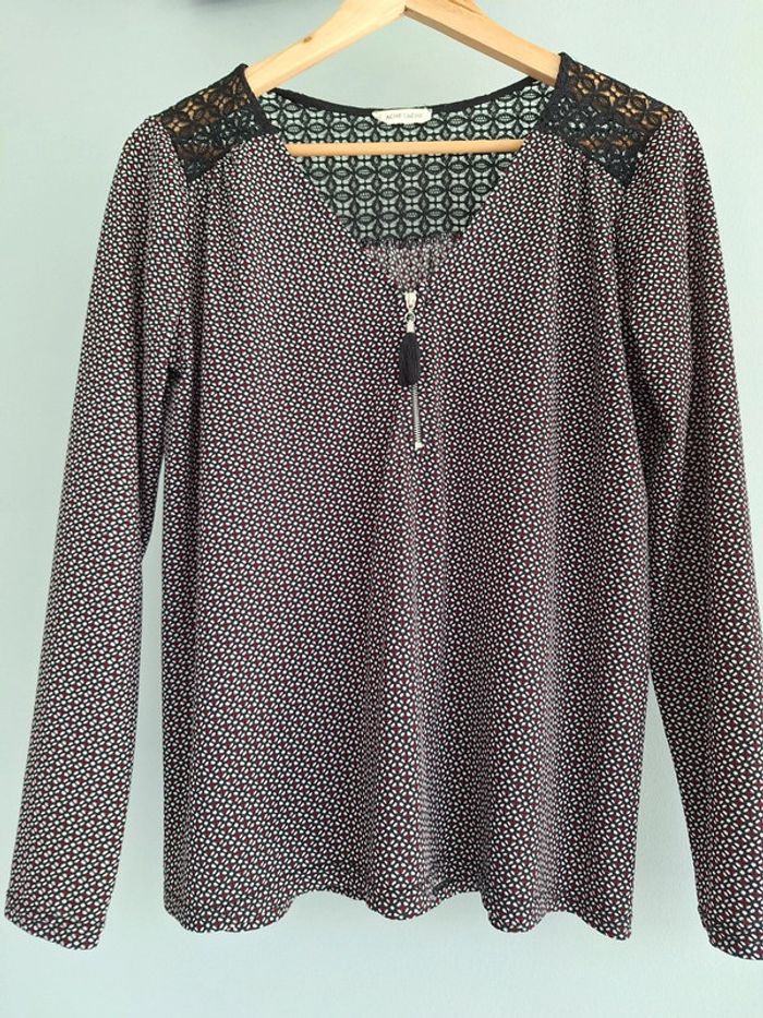 Cache cache taille 42 dentelle - photo numéro 2