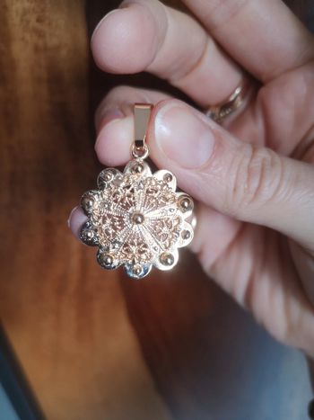 Pendentif plaqué or