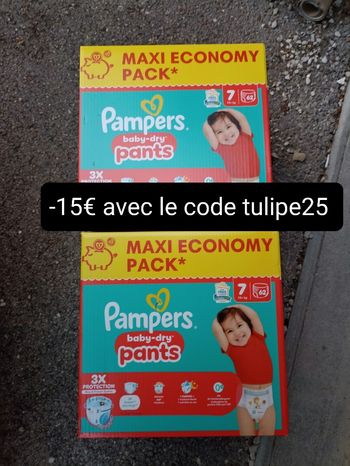 2 cartons couches Pampers pants culottes T7 taille 7