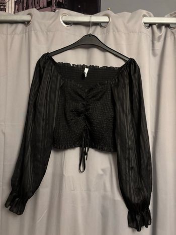 Blouse noir à paillettes