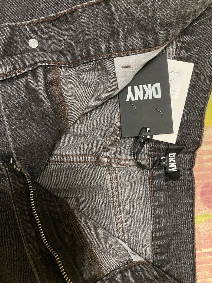 Jean neuf DKNY - photo numéro 7