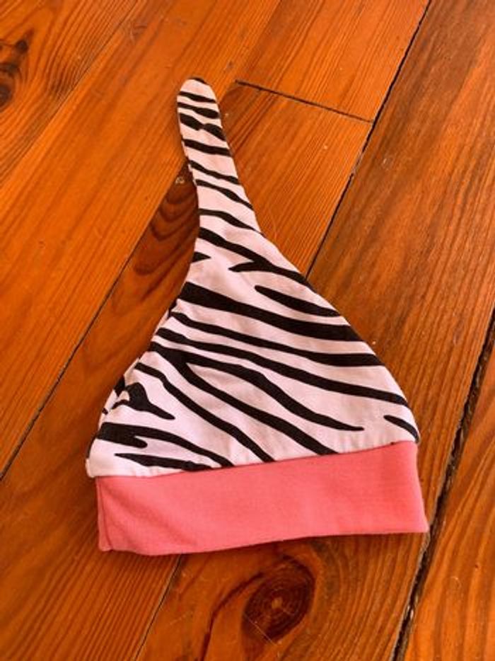 Bonnet naissance zèbre rayé