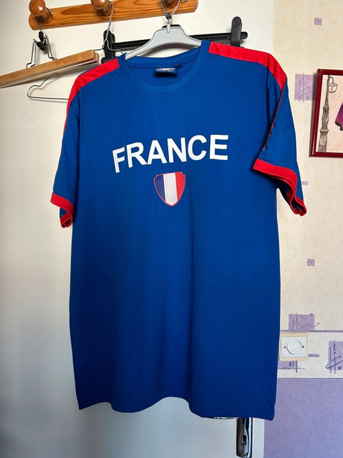 TEE shirt foot léger