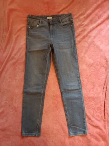 Jean cheville étroite taille 38