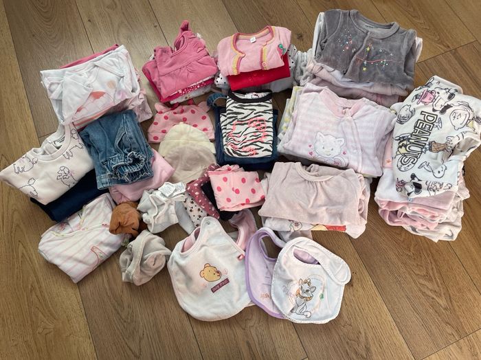 Lot vêtements bébé fille de 1 à 3 mois obaibi
