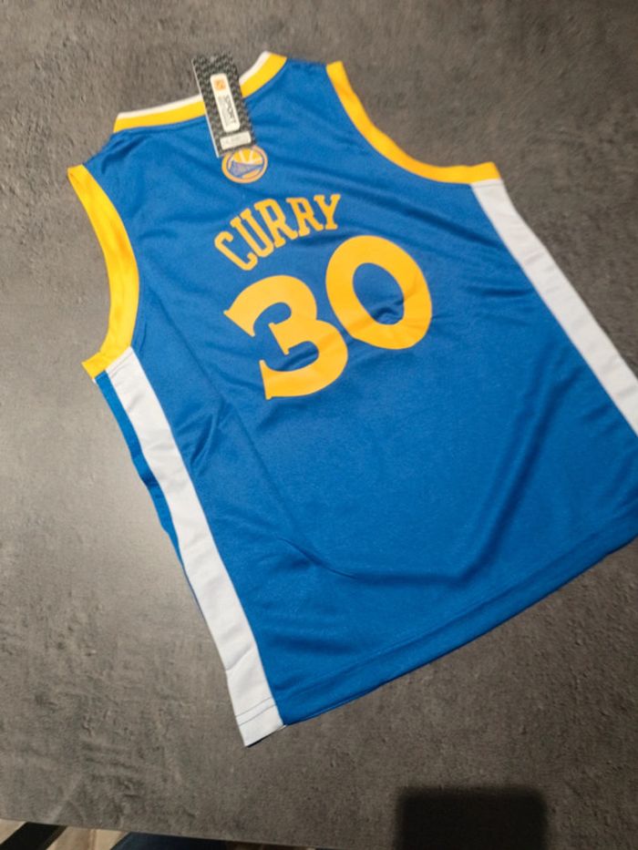 Tenue NBA golden state warriors Stephen Curry bleu. T.26 - photo numéro 2
