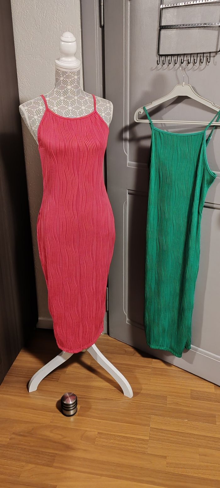 Lot de 2 robes taille 38_40 - photo numéro 2