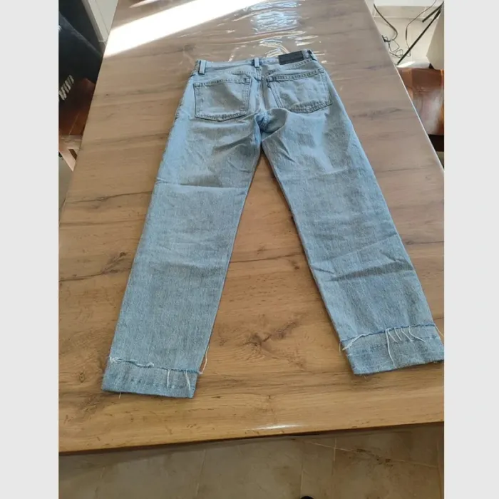 Jeans troué Levi's Made & Crafted bleu clair Taille S - L'icône du style décontracté ! - photo numéro 3