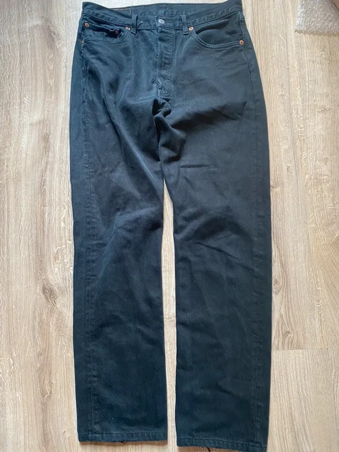 Jean Levi’s noir 501 w33 l34 - photo numéro 7