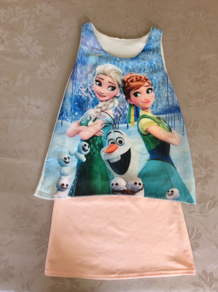 Robe Reine des Neiges 10 ans Neuve