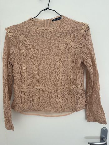 Blouse en dentelle