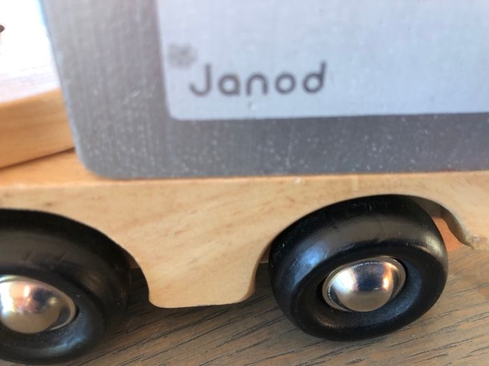 Jeu Janod camion en bois - photo numéro 3