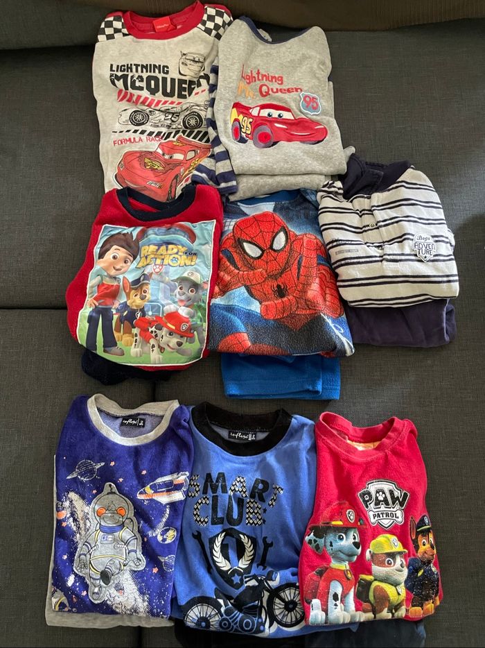 Lot pyjamas