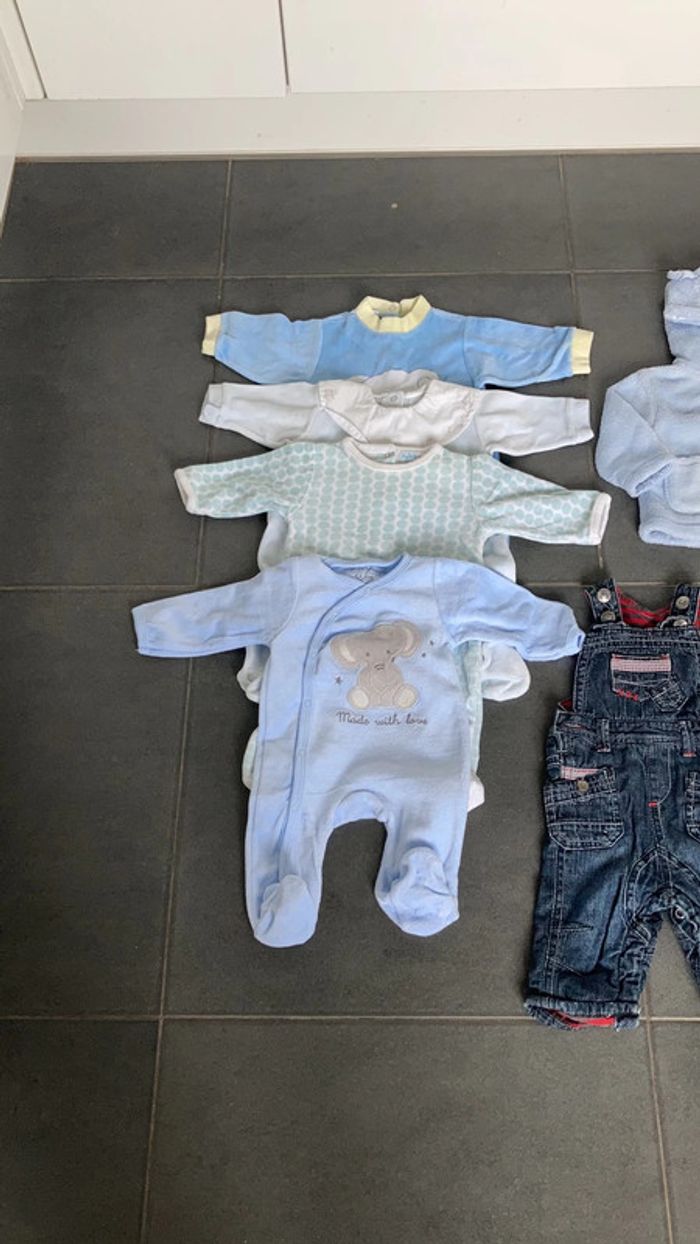 Lot de 14 vêtements bébé - photo numéro 2