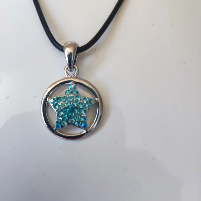 Collier etoile - photo numéro 2