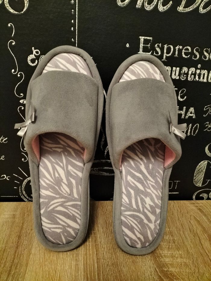 Pantoufles Isotoner - photo numéro 3