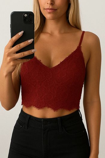 🩷 Crop top en dentelle bordeaux Amisu taille Xs.