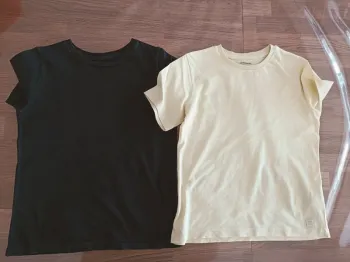Lot de 2 tee shirt manches courtes 8 ans
