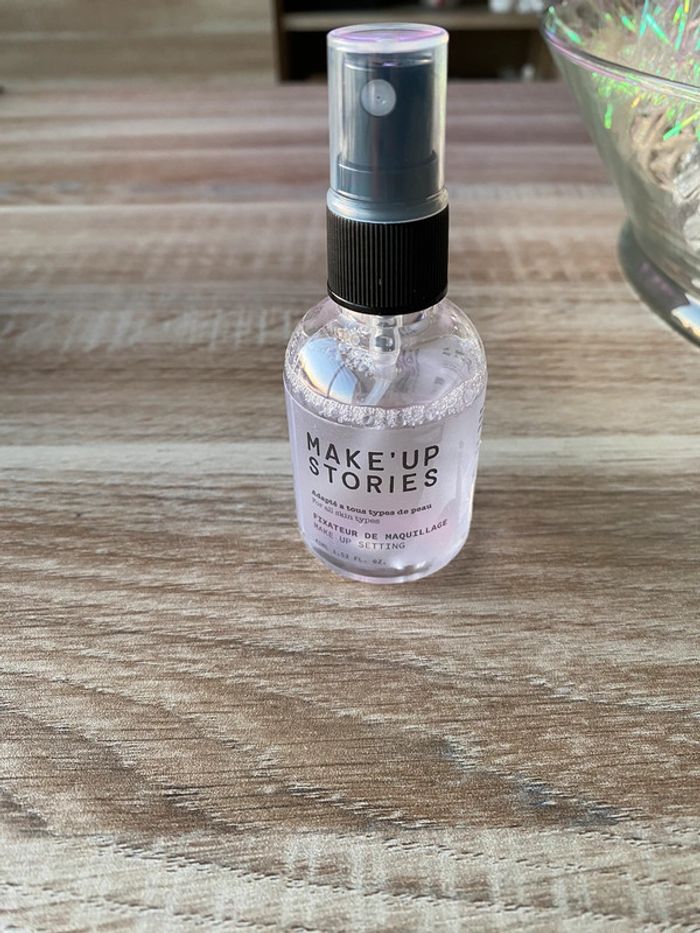 Spray fixateur de maquillage - photo numéro 5