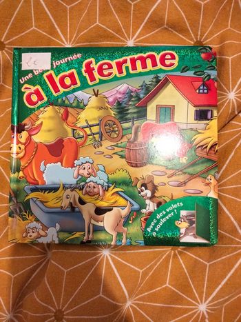 Livre une belle journée à la ferme avec des volets a soulever