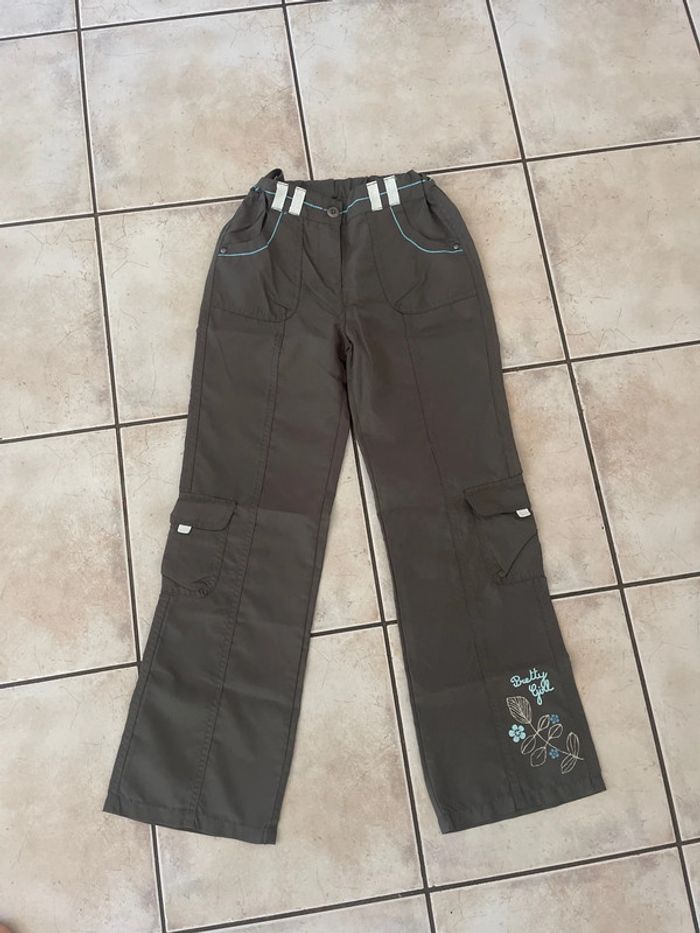 Lot pantalon/pantacourt - photo numéro 5