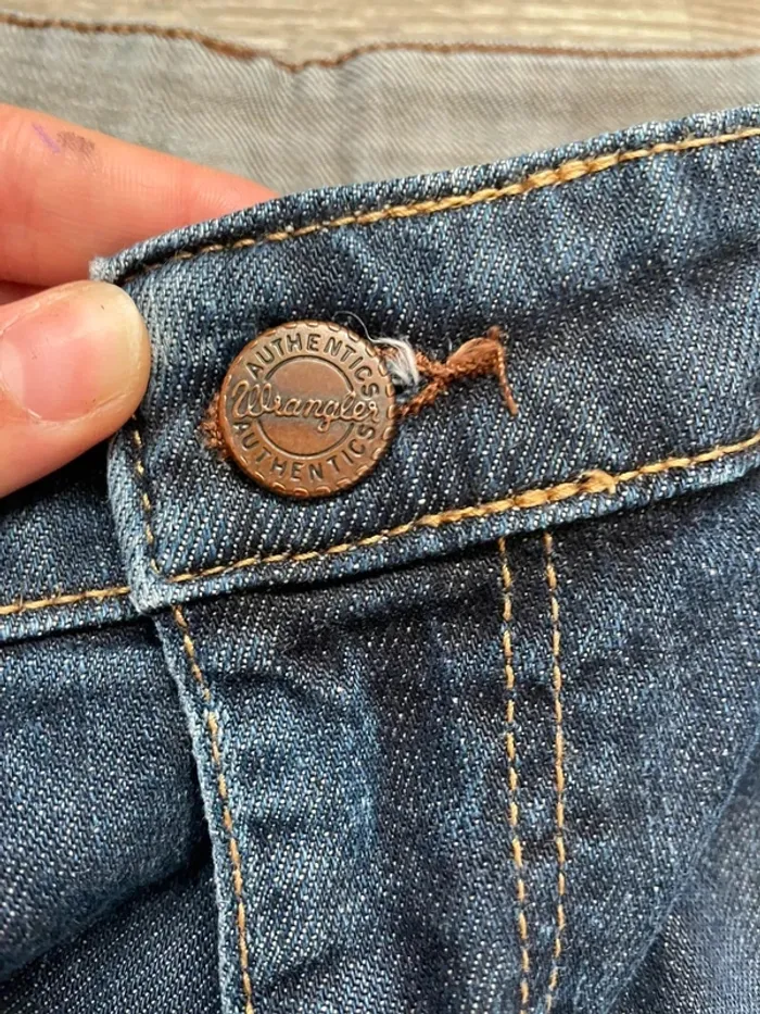 Jeans Wrangler Bleu - Taille 44 - photo numéro 6
