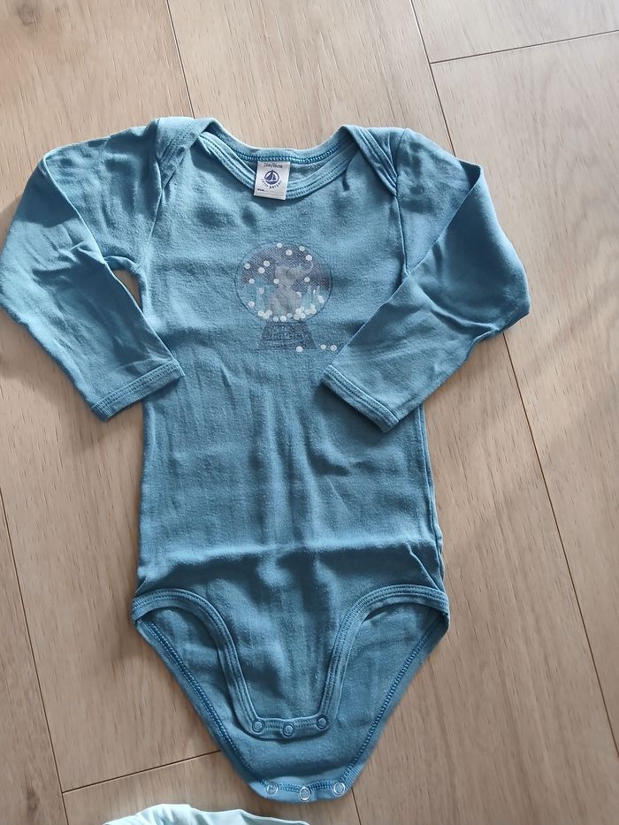Lot de 3 bodies Petit Bateau 24 mois - photo numéro 3