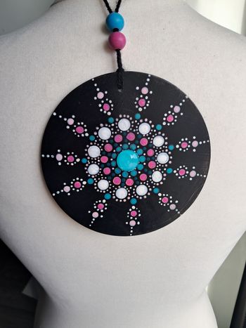 Décoration murale dot painting 