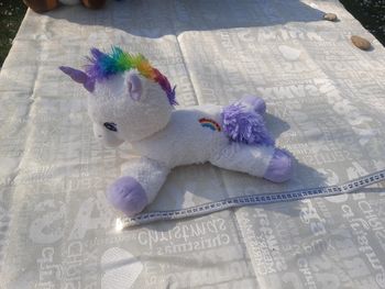 Peluche licorne