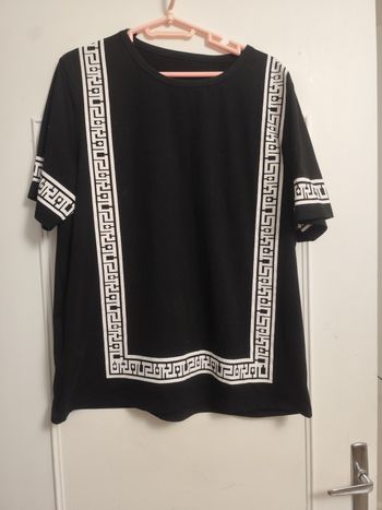 Tee-shirt