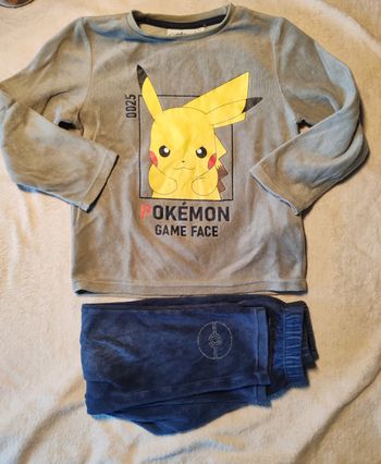 Pyjama pikachu 