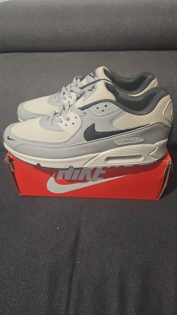 Basket air max neuf