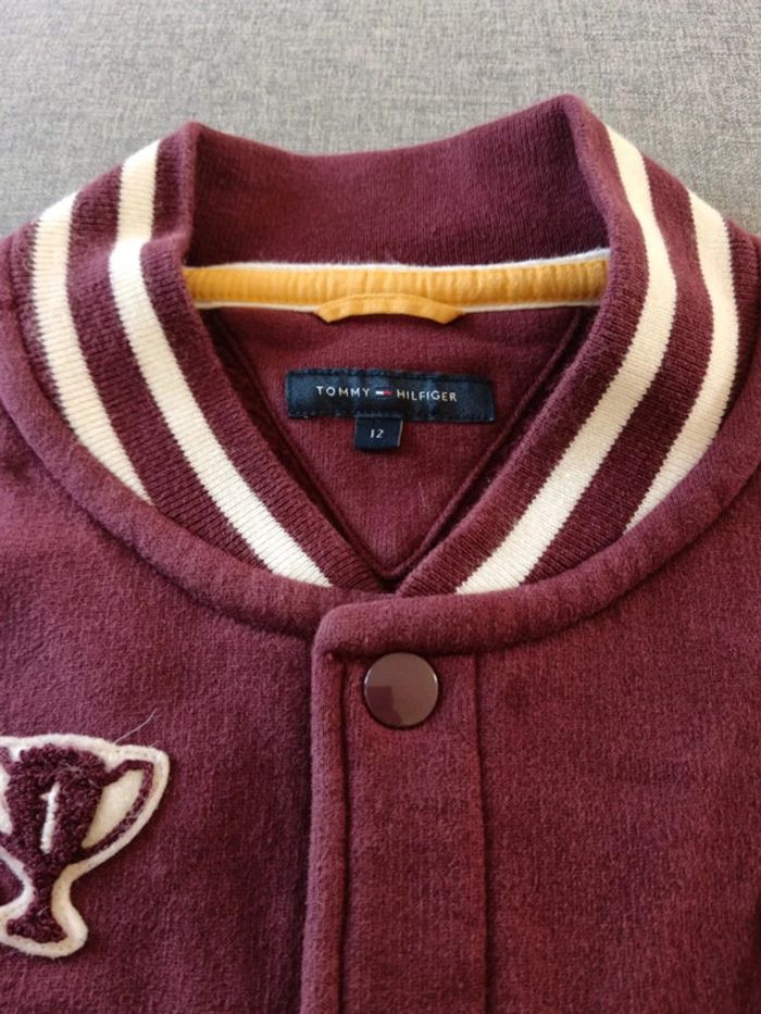C53 veste violet Tommy Hilfiger 12 ans - photo numéro 4
