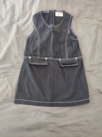 Blouse 8 ans - Robe 4 ans