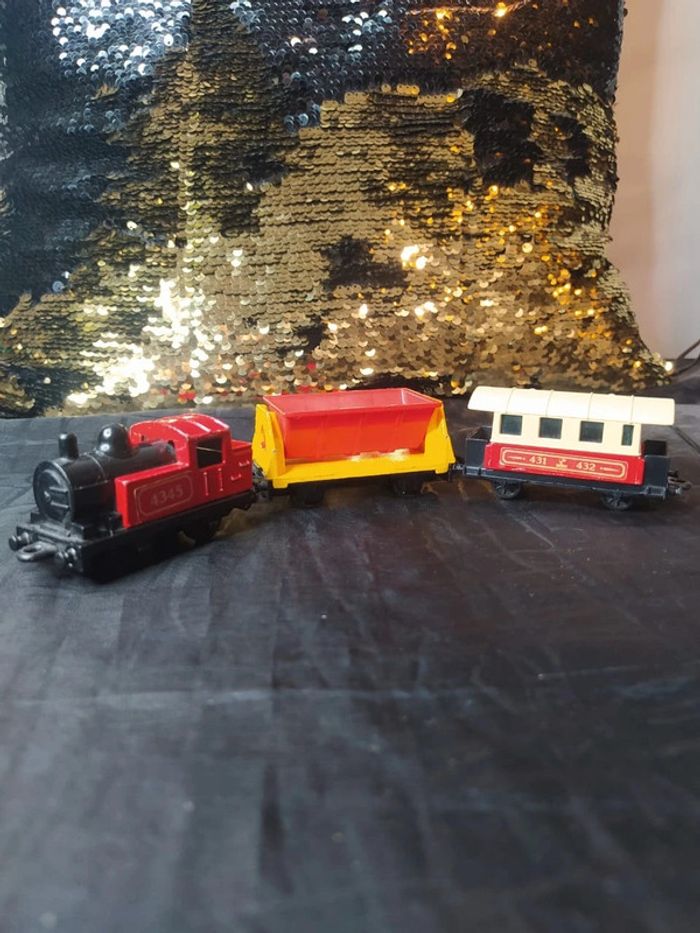Lot de véhicules, Transformer et train - photo numéro 7