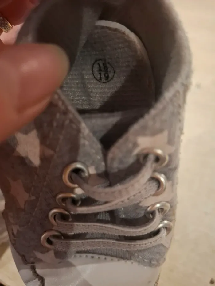 Chaussure bébé 👟 - photo numéro 3