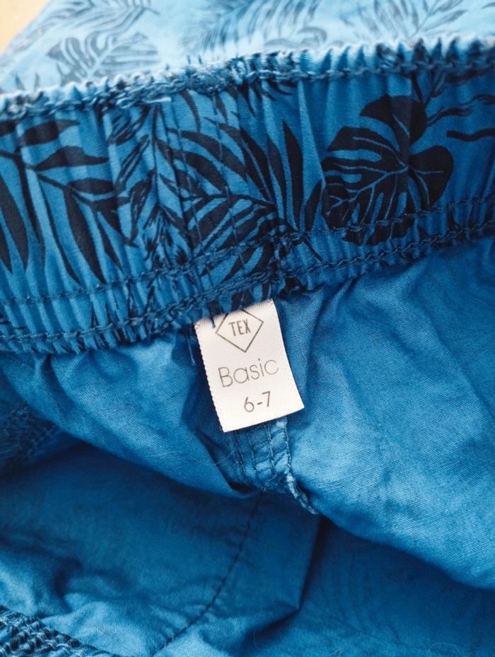 Short bermuda garçon bleu feuilles taille 6/7 ans Tex - photo numéro 3