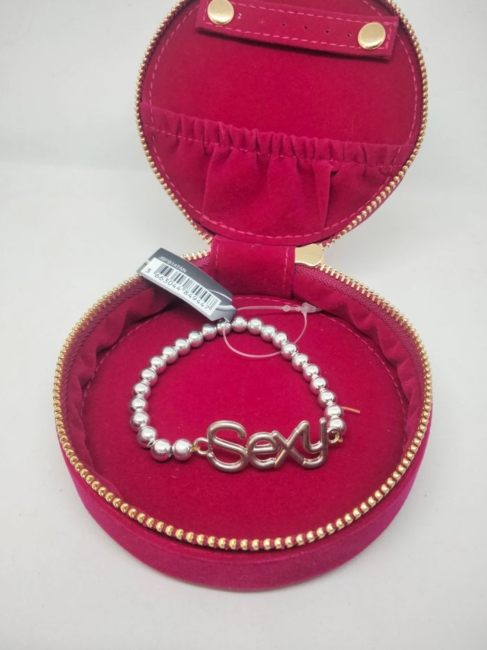 Bracelet argenté sexy