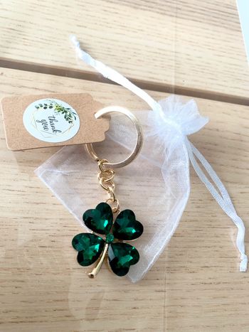 Porte clés porte Bonheur Clover | lot pour cadeaux invités mariage