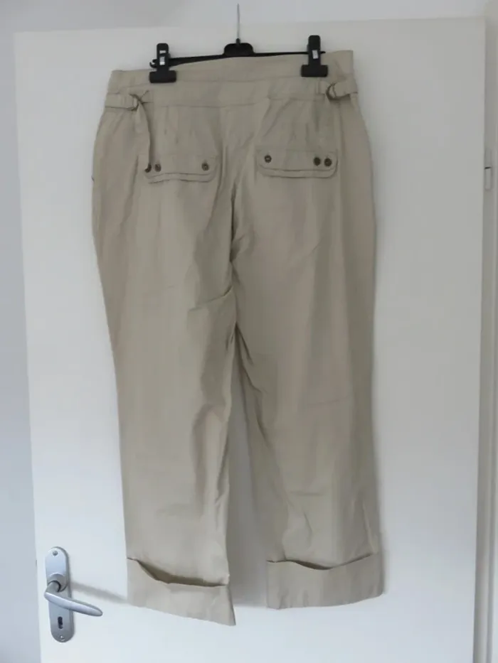 Pantacourt 7/8 voodoo 44 beige - photo numéro 2