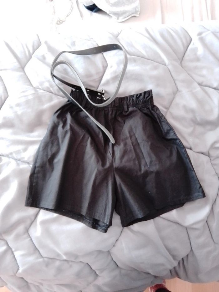 Short - photo numéro 2