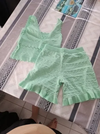 Ensemble tenue décontracter vert fluo