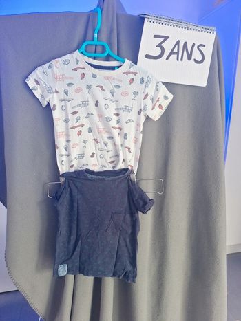 Lot 2 tee-shirts BKL Wear 3 ans