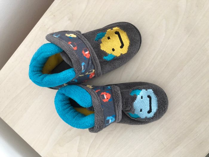 Chaussons garçon, Isotoner - photo numéro 2