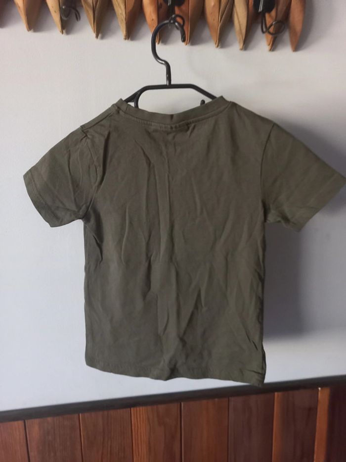 Tee-shirt kaki - photo numéro 2