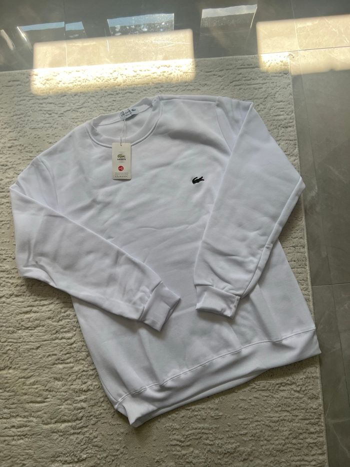 Pull Lacoste blanc taille L neuf avec étiquette