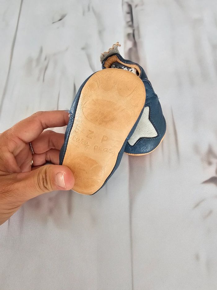 Paire de chaussons P16/17 - photo numéro 3