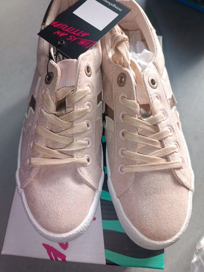 Sneakers Mustang taille 36 - photo numéro 3