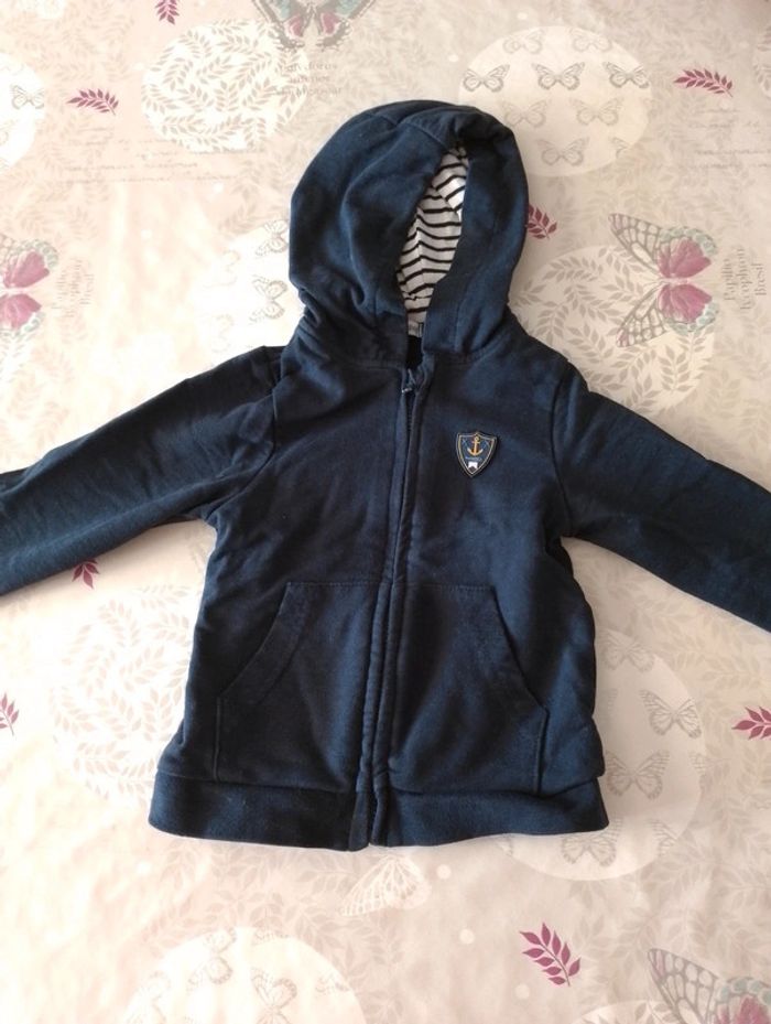 Sweat zippé 18 mois - photo numéro 2