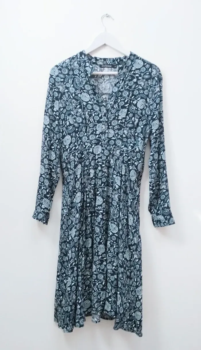 Jolie robe Monoprix taille 40